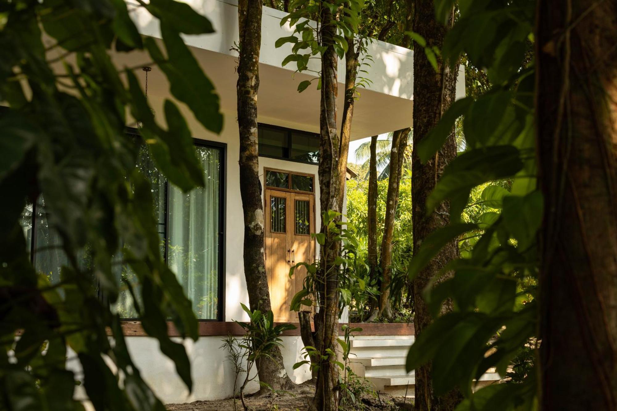 Barefoot Project Formerly Baan Klong Kleng Koh Phayam Exterior foto